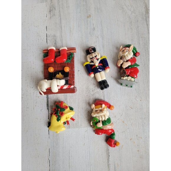 Vintage fireplace stalking dog elf Santa Claus Nutcracker magnet Xmas decor - Picture 5 of 9